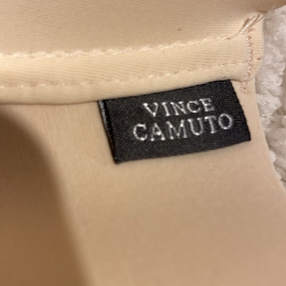 Vince Camuto cream colored plus size bra 42D - Picture 2 of 4